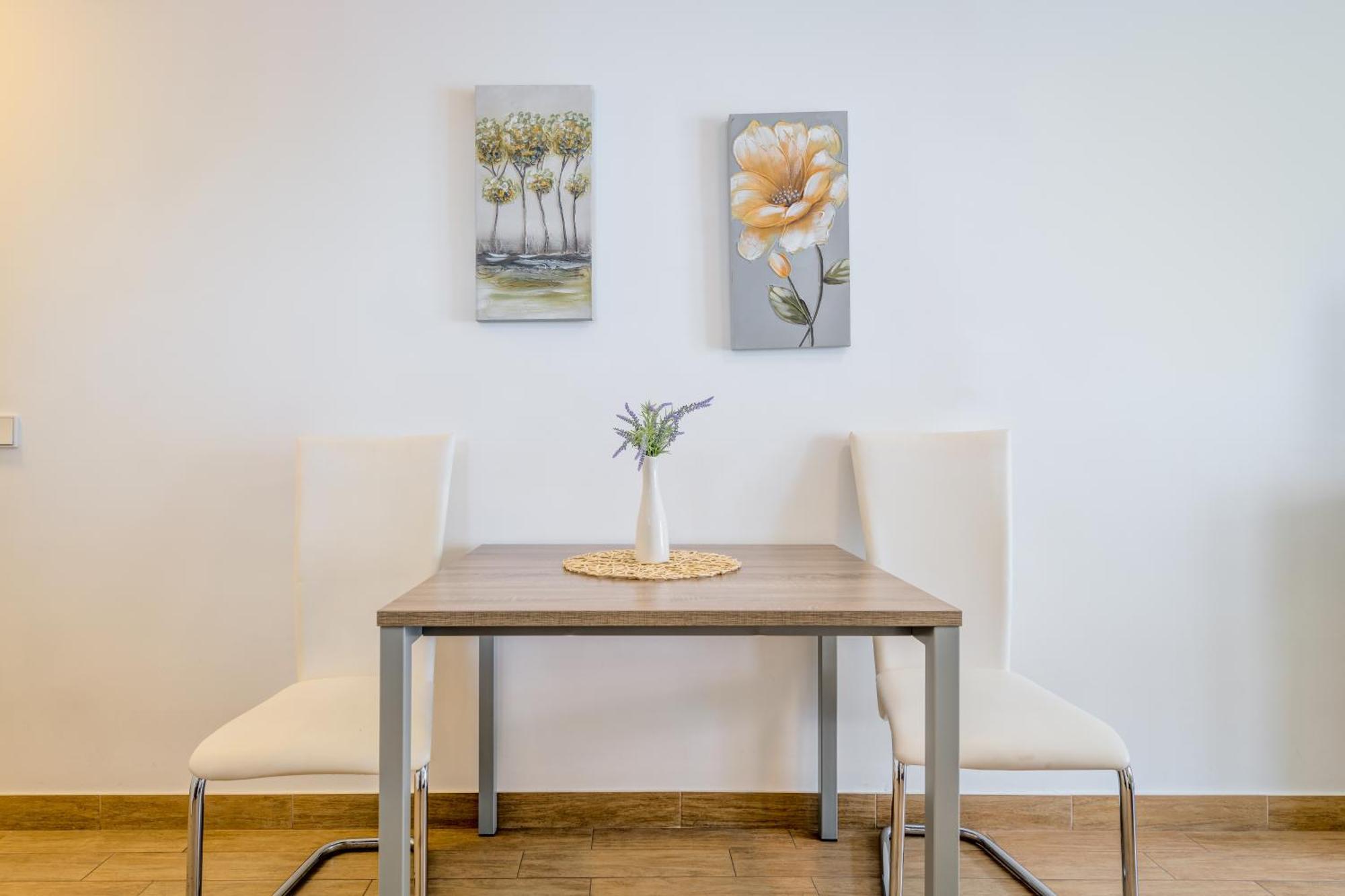 Apartments G トロギール 部屋 写真
